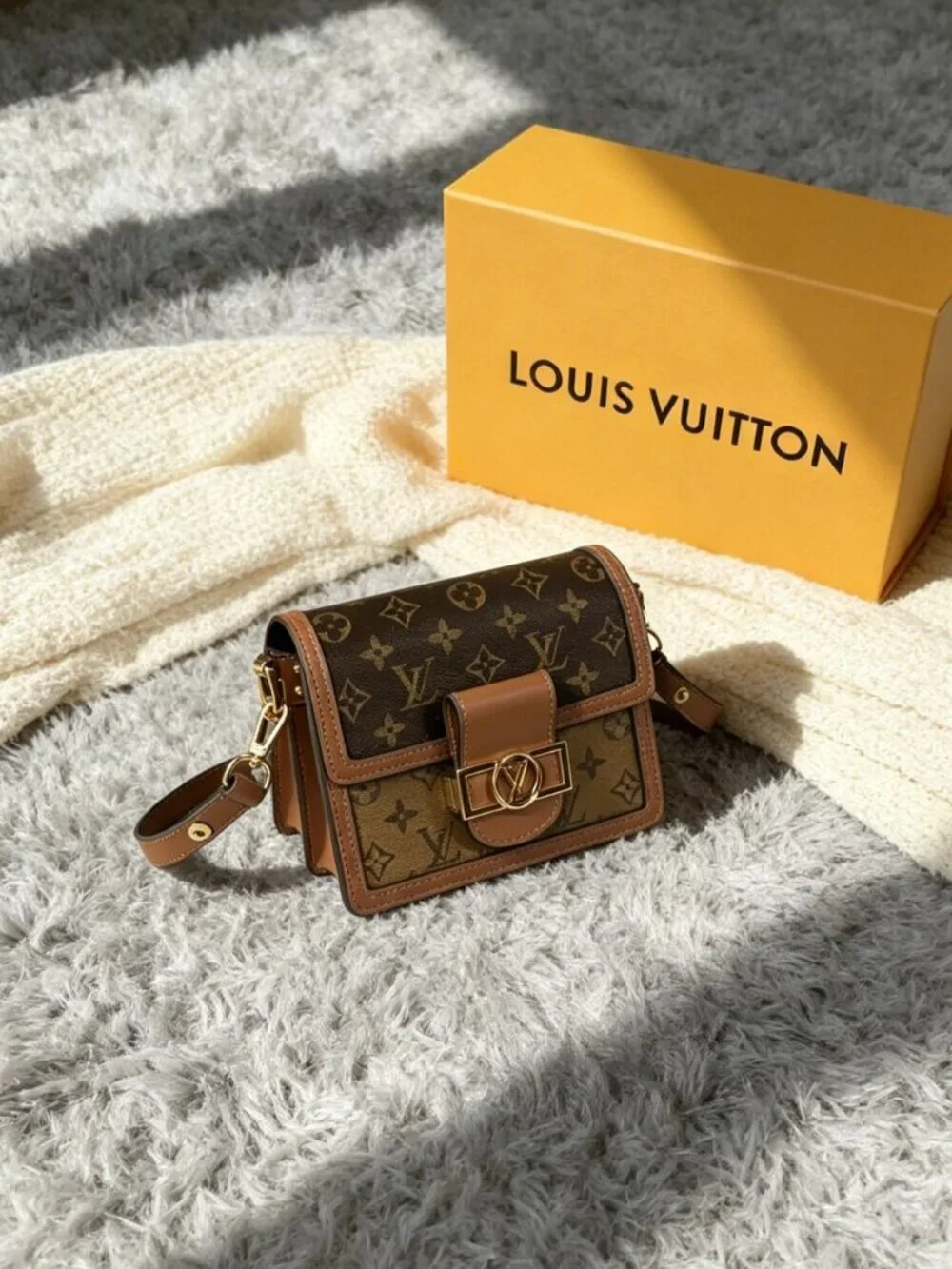 Louis Vuitton Dauphine MM